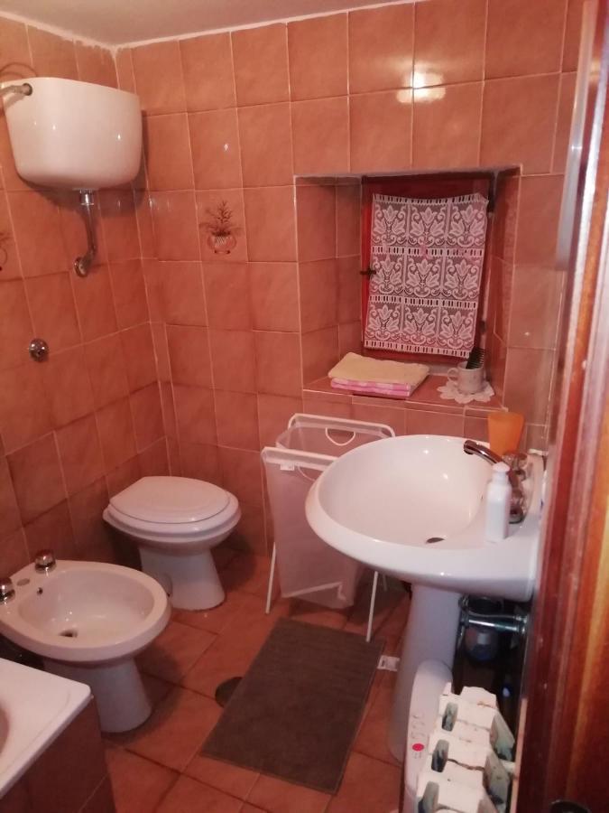 Ferienwohnung Casa Indipendente Con Camino Tra Leonessa E Amatrice Favischio Exterior foto